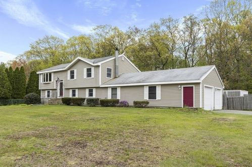 10 Village Ln, Billerica, MA 01862 exterior