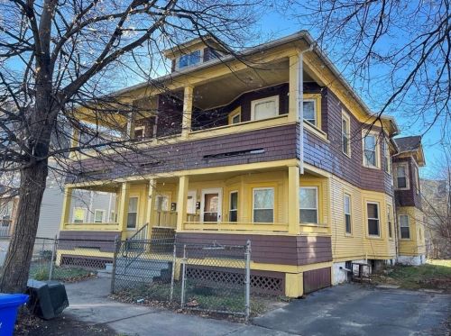 56 Kenyon St, Springfield, MA 01109 exterior