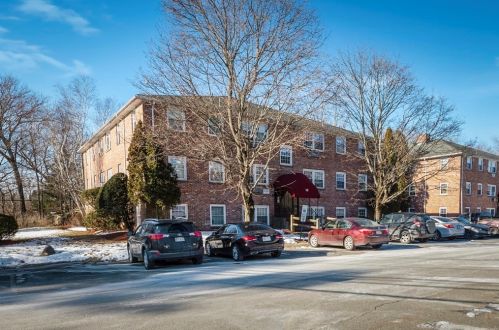 10 Danbury Dr, Methuen, MA 01844 exterior