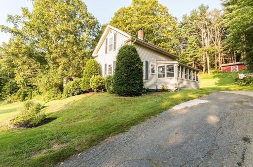 437 Washington St, West Brookfield, MA 01585 exterior