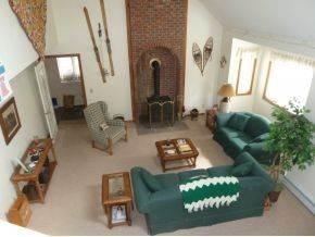 119 Overbrook Dr, Killington, VT 05751 exterior