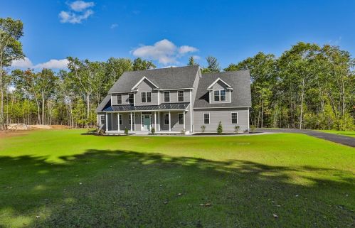 29 Countryside Dr, Brookline, NH 03033 exterior
