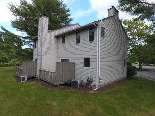 44 Noel Ct, Wakefield, RI 02879 exterior