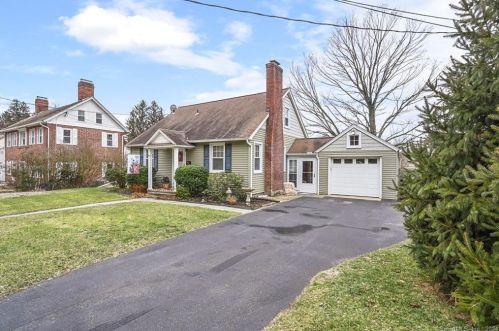 100 Grove St, Northville, CT 06776 exterior
