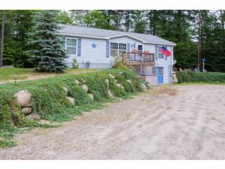 45 Spruce Rd, Middleton, NH 03887 exterior