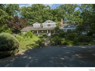 1 Red Coat Pass, Tokeneke, CT 06820 exterior