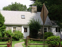 96 Brookline St, Newton, MA 02467 exterior
