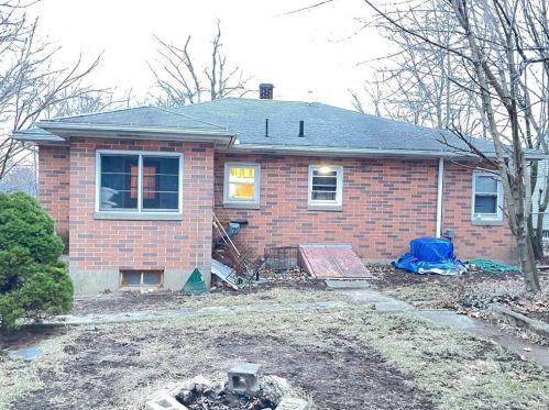 24 Beacon St, Waterbury, CT 06704 exterior