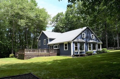 50 Freeman Rd, Charlton, MA 01507 exterior