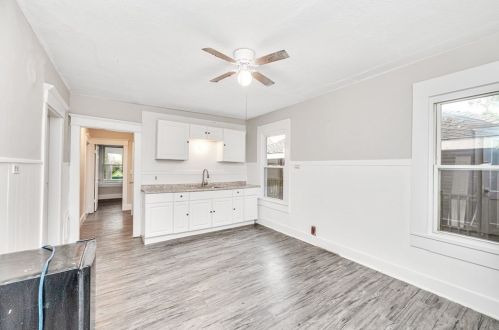 17 Carlisle St, Springfield, MA 01109 exterior