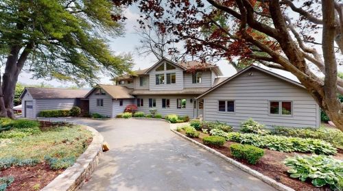 38 Arrowhead Rd, Brookfield Center, CT 06804 exterior