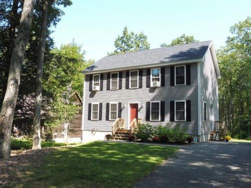 106 Dunn Rd, Ashburnham, MA 01430 exterior