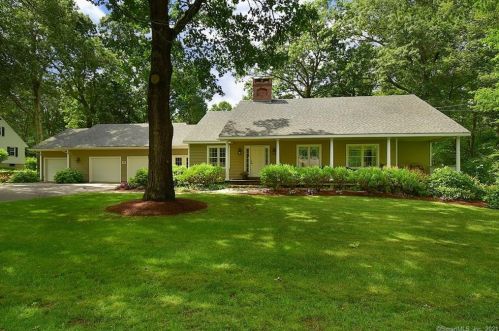 48 Box Mountain Dr, Vernon, CT 06066 exterior