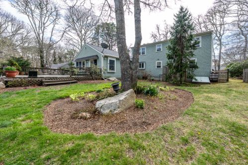 45 Sheffield Rd, Brewster, MA 02631 exterior
