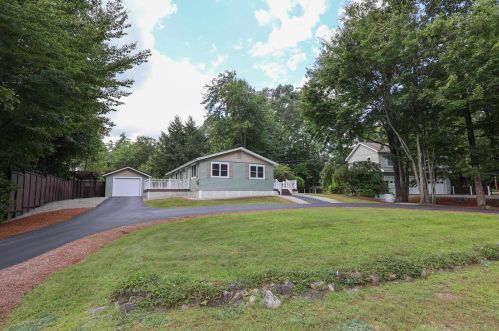 28 Emerson Dr, Center Barnstead, NH 03225 exterior