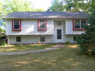 634 Buck Hill Rd, Glocester, RI 02859 exterior