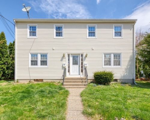 126 Hartwell St, Southbridge, MA 01550 exterior
