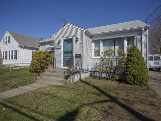 80 Bucklin St, Pawtucket, RI 02861 exterior