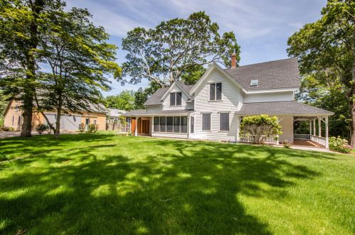 248 Main St, Edgartown, MA 02568 exterior