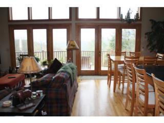 121 Weetamoo Trl, Campton, NH 03223 exterior