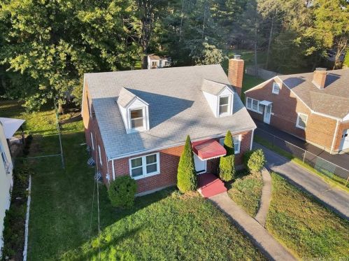 148 Allen St, New Britain, CT 06053 exterior