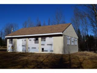 32 Shirlaw Dr, Whitefield, NH 03598 exterior