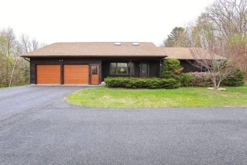 115 Curran Rd, Cheshire, MA 01225 exterior