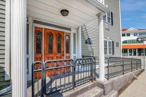 26 Main St, Mansfield, MA 02048 exterior