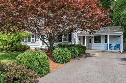 180 Walnut Rd, Wrentham, MA 02093 exterior