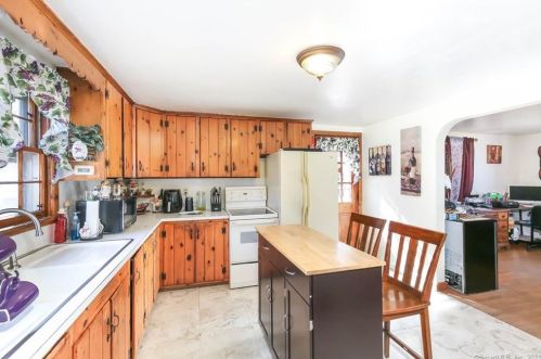 1459 North Rd, Killingly, CT 06241 exterior