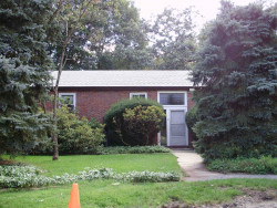 63 Bencliffe Cir, Newton, MA 02466 exterior