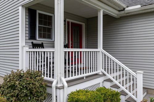 41 Hollow Ridge Dr, Nashua, NH 03062 exterior