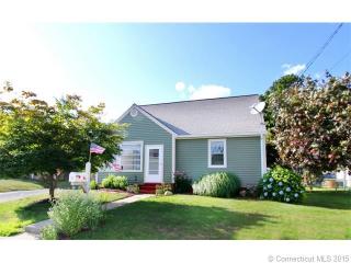 78 Kohary Dr, Milford, CT 06460 exterior