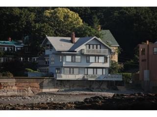 183 Bass Point Rd, Nahant, MA 01908 exterior