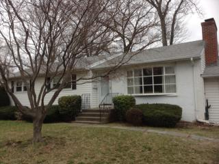 40 Locust St, Bridgeport, CT 06610 exterior