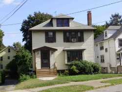 1915 Commonwealth Ave, Newton, MA 02466 exterior