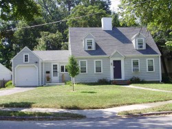 66 Fairway Dr, Newton, MA 02465 exterior