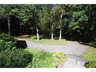 295 New Canaan Rd, Wilton, CT 06897 exterior