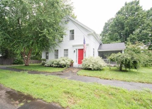 10 High St, West-Brookfield, MA 01585 exterior