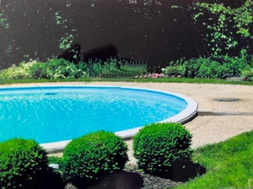 103 Mcfadden Dr, Wilton, CT 06897 exterior