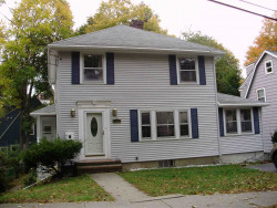 54 Daniel St, Newton, MA 02459 exterior