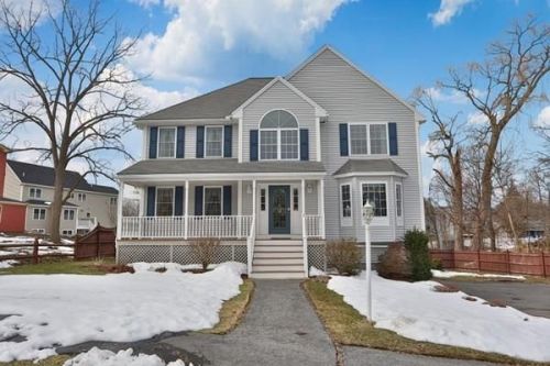 2 Hailey Way, Woburn, MA 01801 exterior