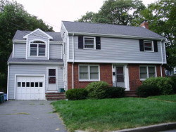 124 Harding St, Newton, MA 02465 exterior