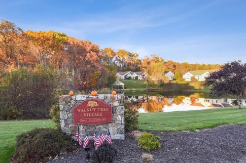 177 Julia Ct, Sandy-Hook, CT 06482 exterior