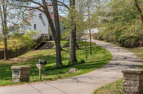 954 Hale St, Beverly, MA 01915 exterior