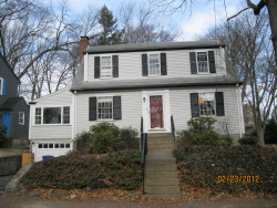 33 Alexander Rd, Newton, MA 02461 exterior