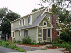 60 Carl St, Newton, MA 02461 exterior