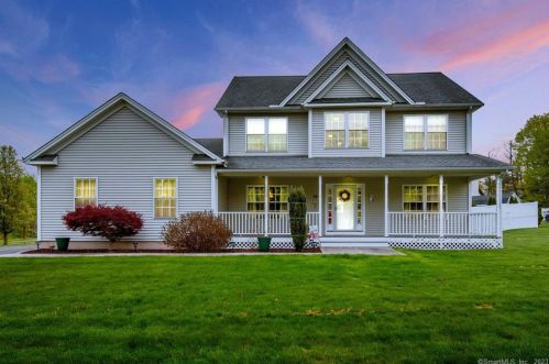 15 Conlin Way, Kensington, CT 06037 exterior