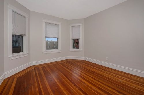 41 Woolson St, Boston, MA 02126 exterior
