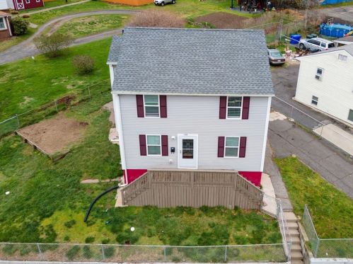 272 Mill St, Springfield, MA 01108 exterior